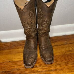 Abilene Boot Co. Brown Heeled Cowboy Boots